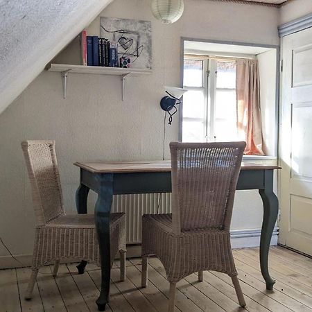 Hostel Gemuetliches Reetdachhaus Mit Kaminofen Ribe Zewnętrze zdjęcie
